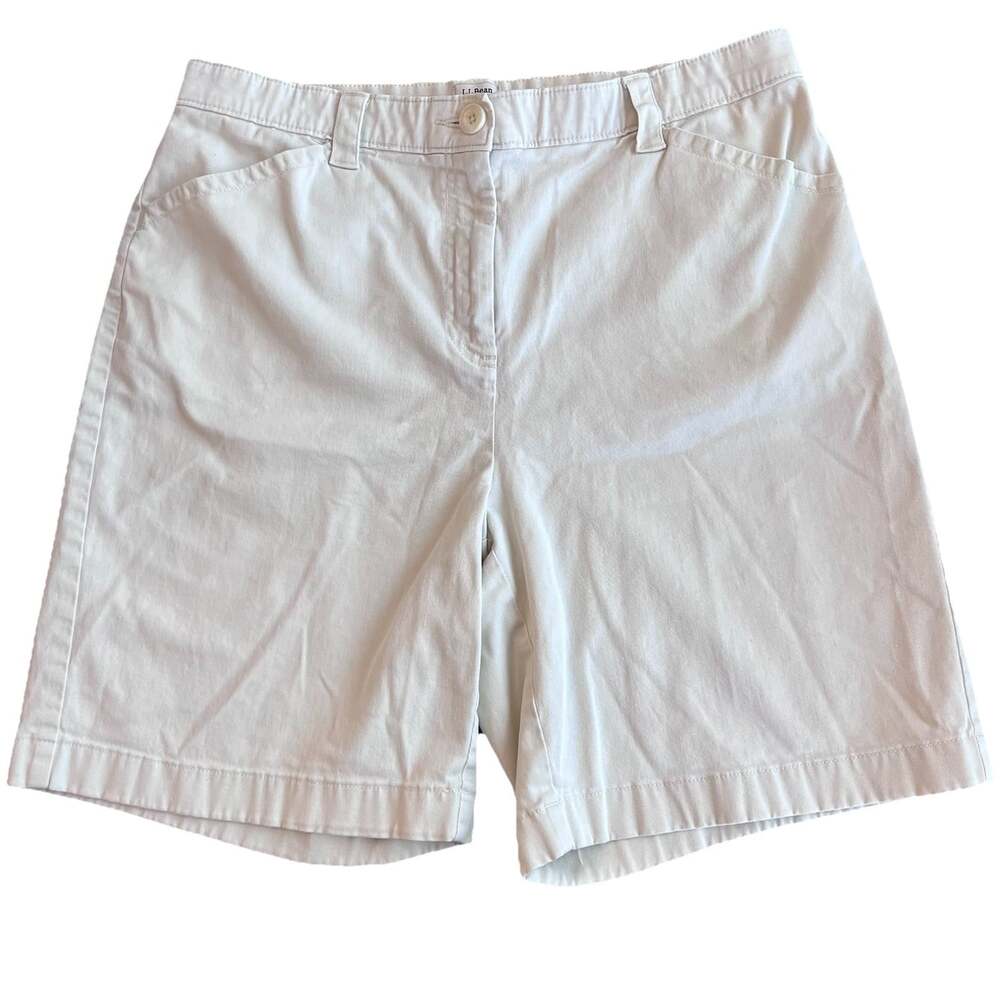 LL Bean Women's Classic Fit Shorts Size 16 Tan 34” Waist